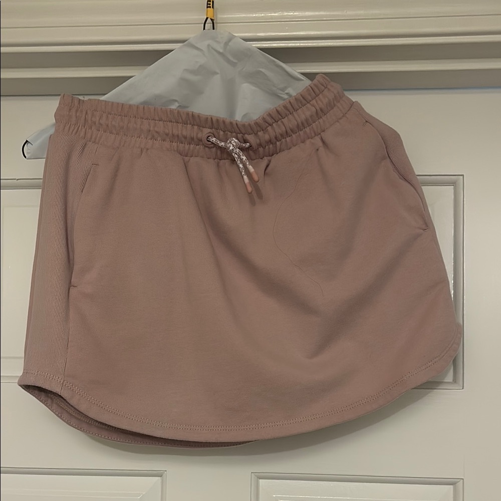 Athleta Kids Skirt in Soft Pink